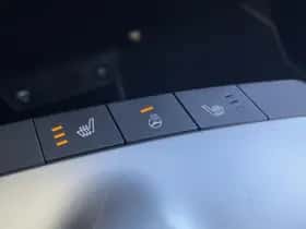 Kia EV6 (2023) thumbnail 25