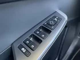 Kia EV6 (2023) thumbnail 34