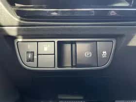 Kia EV6 (2023) thumbnail 35