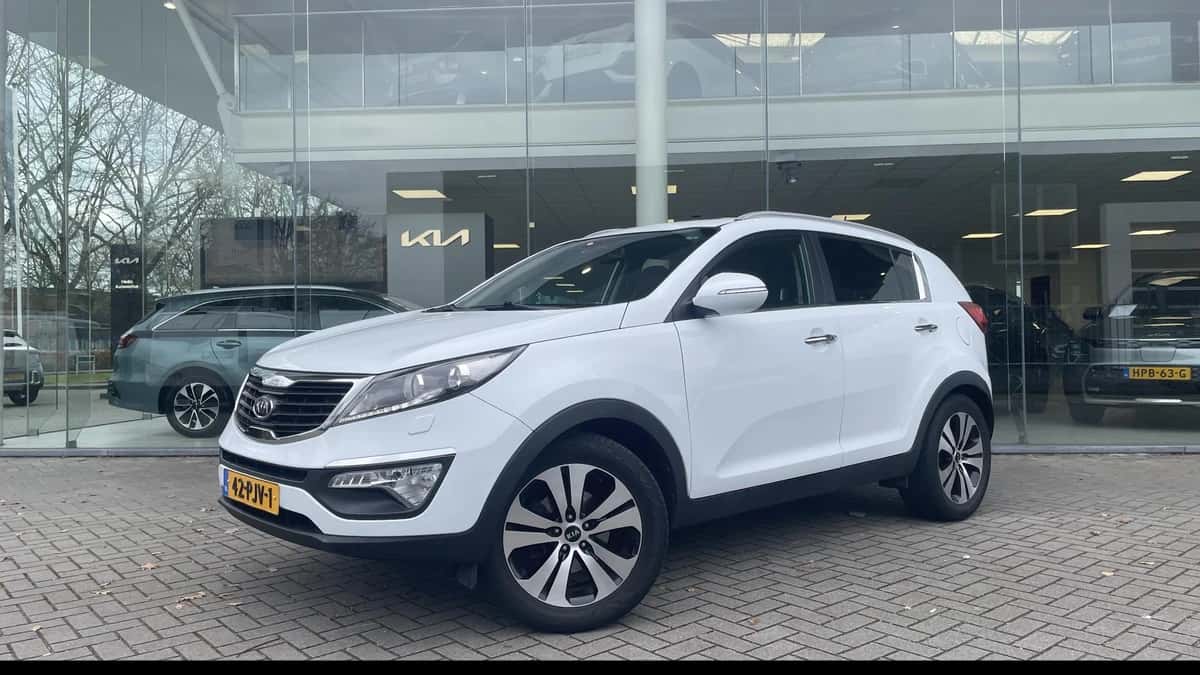 Kia Sportage (2011) — foto 1