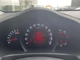 Kia Sportage (2011) thumbnail 16