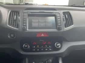 Kia Sportage (2011) thumbnail 21