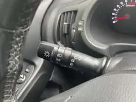 Kia Sportage (2011) thumbnail 26