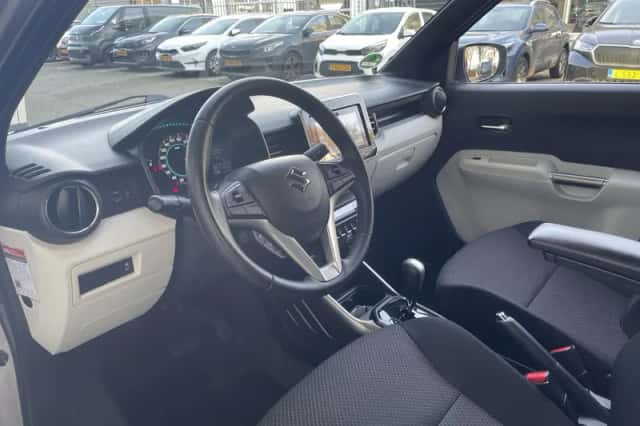 Suzuki Ignis (2019) thumbnail 11