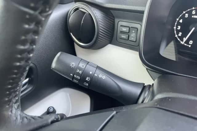 Suzuki Ignis (2019) thumbnail 28