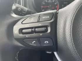 Kia Picanto (2021) thumbnail 17