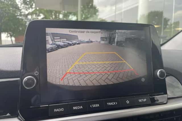Kia Picanto (2021) thumbnail 24