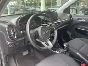 Kia Picanto (2021) thumbnail 8