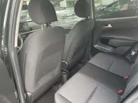 Kia Picanto (2021) thumbnail 10