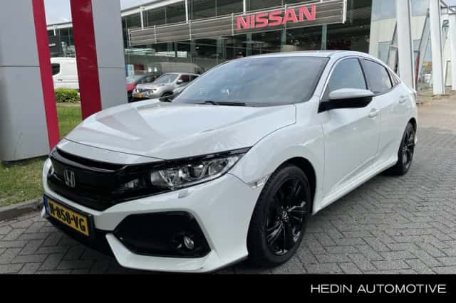 Honda Civic (2018) thumbnail 1