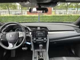 Honda Civic (2018) thumbnail 8