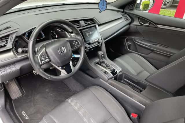 Honda Civic (2018) thumbnail 9