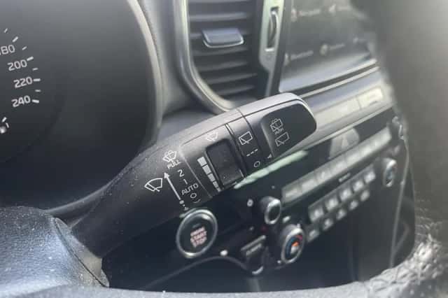 Kia Sportage (2016) thumbnail 33