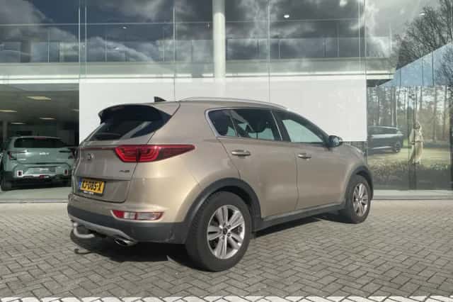 Kia Sportage (2016) thumbnail 7