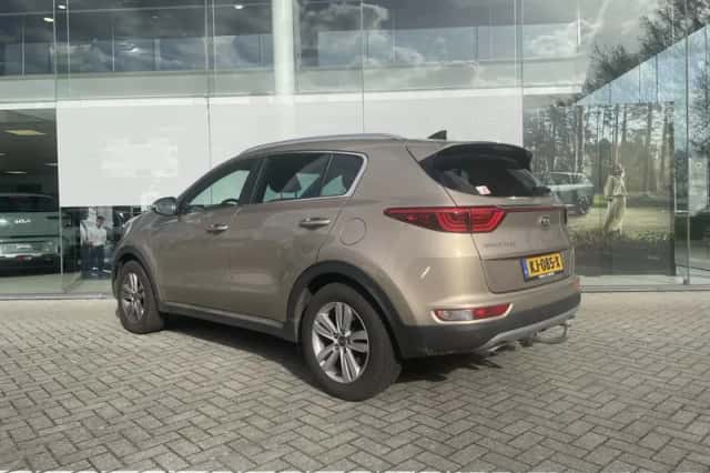 Kia Sportage (2016) thumbnail 10