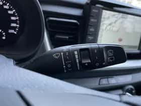 Kia Stonic (2020) thumbnail 16