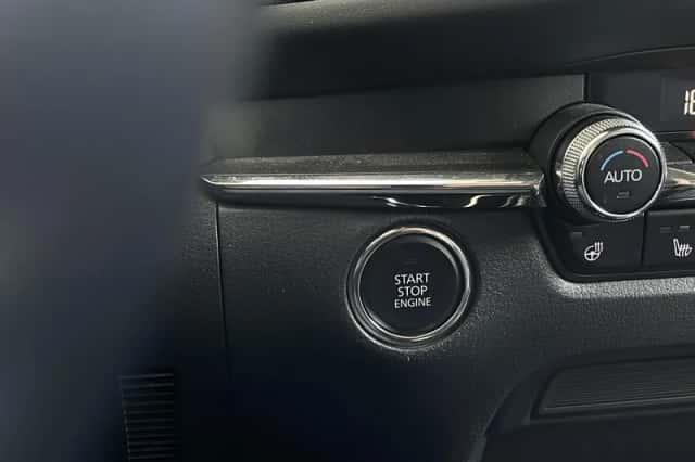 Mazda CX-30 (2020) thumbnail 25
