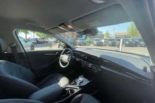 Kia Niro EV (2025) thumbnail 12