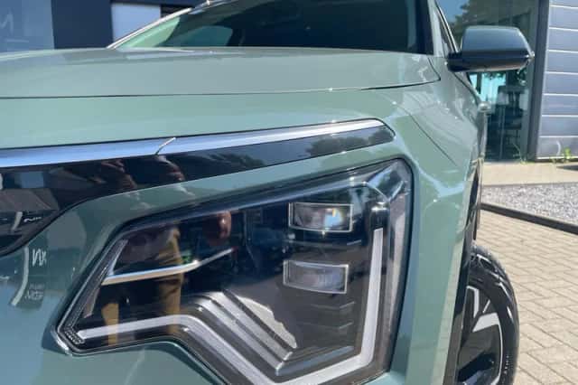 Kia Niro EV (2025) thumbnail 8