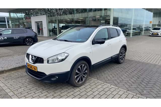 Nissan Qashqai (2013) thumbnail 1