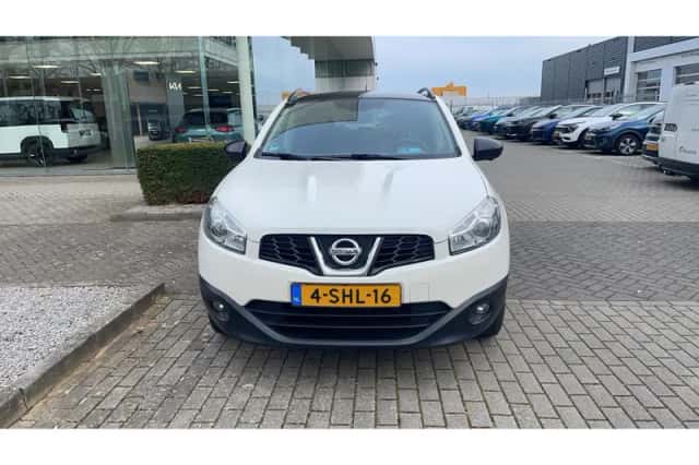 Nissan Qashqai (2013) thumbnail 6