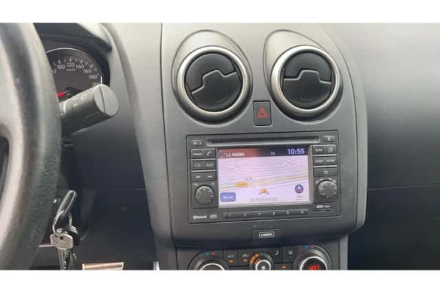 Nissan Qashqai (2013) thumbnail 10