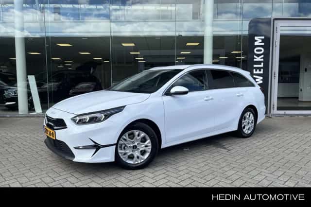 Kia Ceed Sportswagon (2025) thumbnail 1
