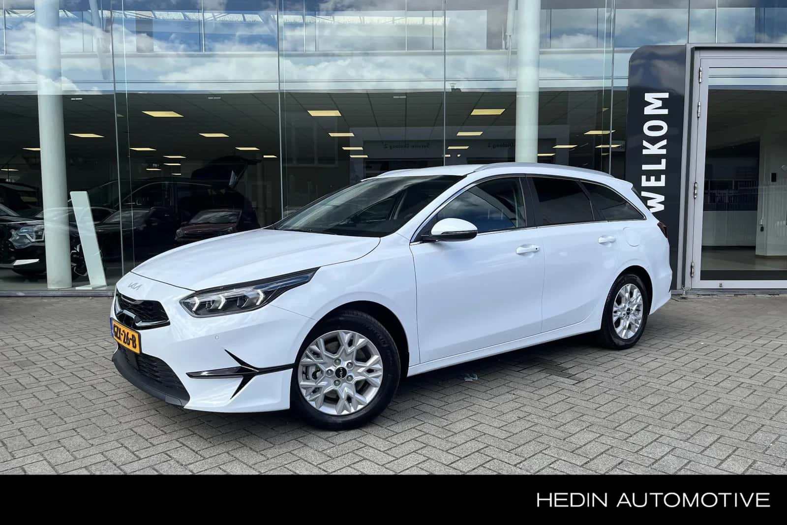 Kia Ceed Sportswagon (2025) — foto 1