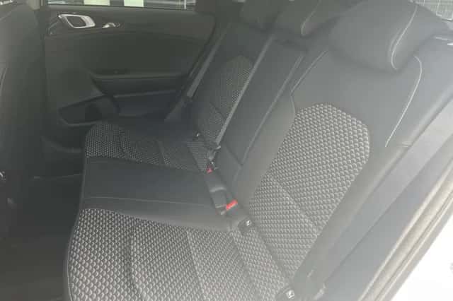 Kia Ceed Sportswagon (2025) thumbnail 13