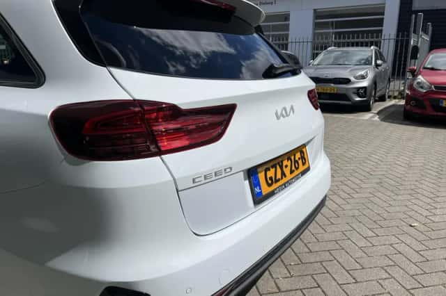 Kia Ceed Sportswagon (2025) thumbnail 7