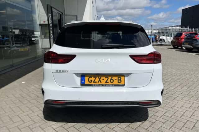 Kia Ceed Sportswagon (2025) thumbnail 8