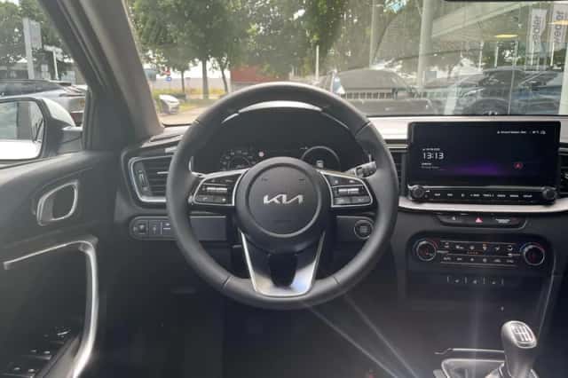 Kia Ceed Sportswagon (2025) thumbnail 10