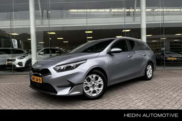 Kia Ceed Sportswagon (2024) thumbnail 1