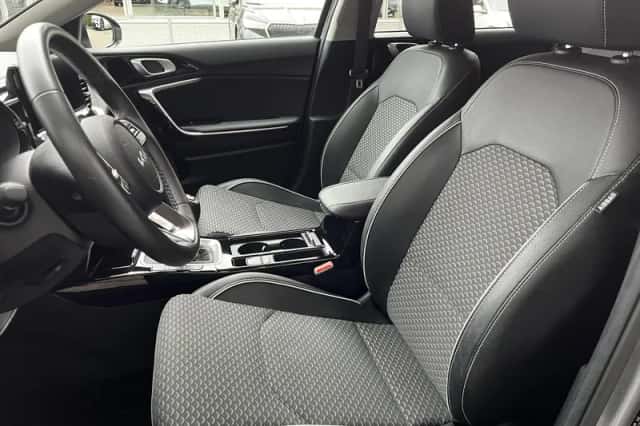 Kia Ceed Sportswagon (2024) thumbnail 14