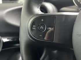 MINI Electric (2023) thumbnail 18