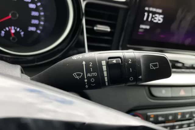 Kia Ceed Sportswagon (2022) thumbnail 21