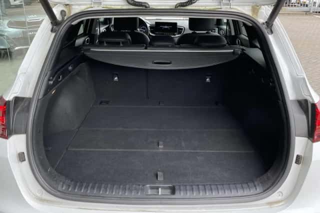 Kia Ceed Sportswagon (2022) thumbnail 7