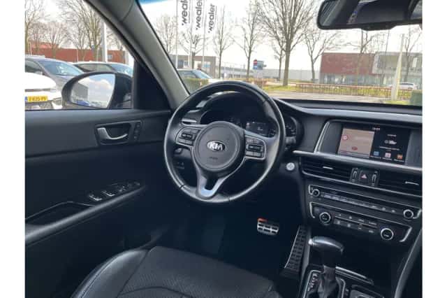 Kia Optima (2019) thumbnail 11
