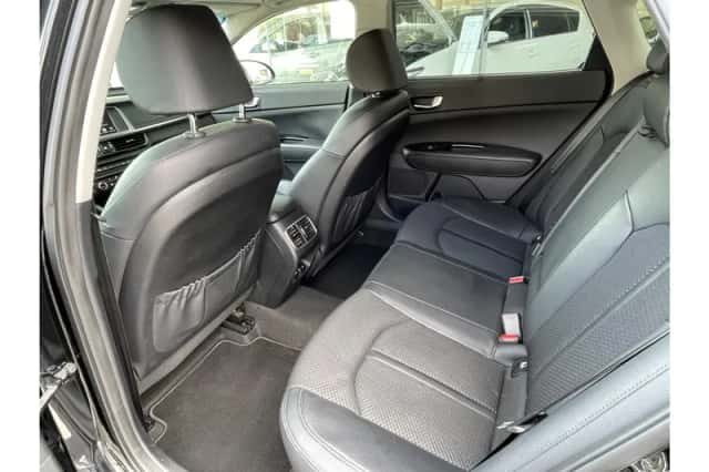 Kia Optima (2019) thumbnail 16