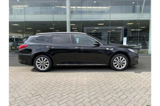 Kia Optima (2019) thumbnail 3