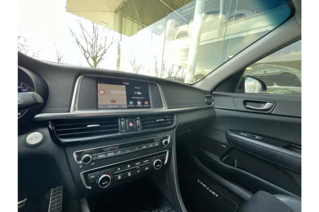 Kia Optima (2019) thumbnail 35