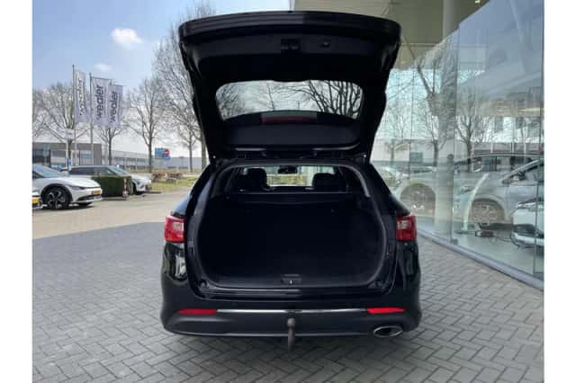 Kia Optima (2019) thumbnail 9
