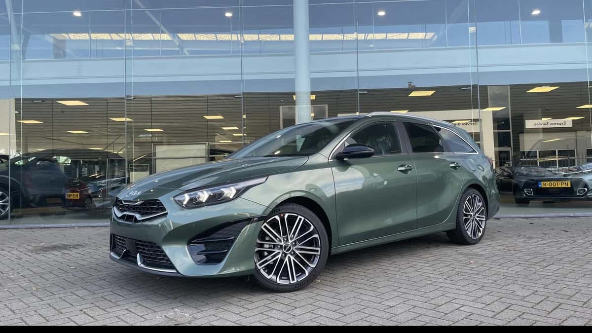 Kia Ceed Sportswagon (2026) — foto 1