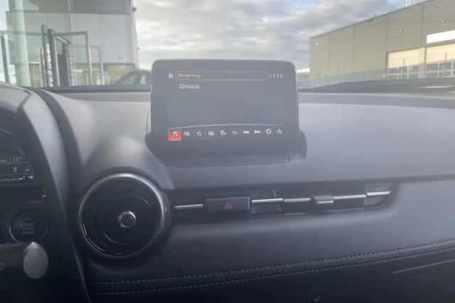 Mazda CX-3 (2021) thumbnail 18