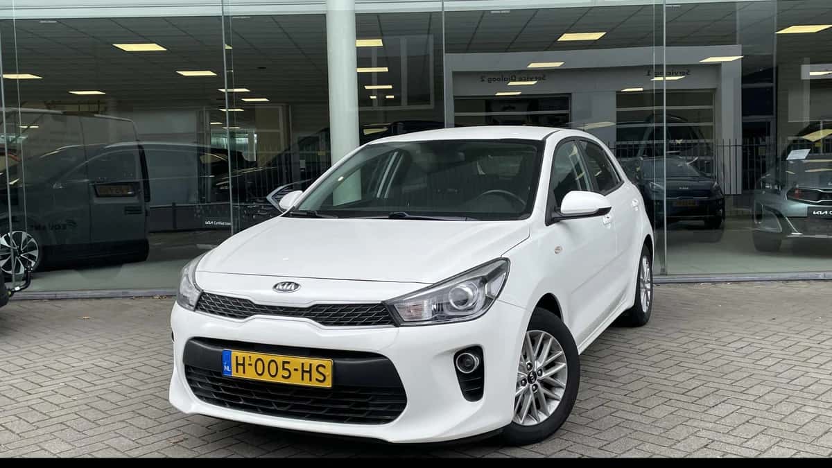 Kia Rio (2020) — foto 1