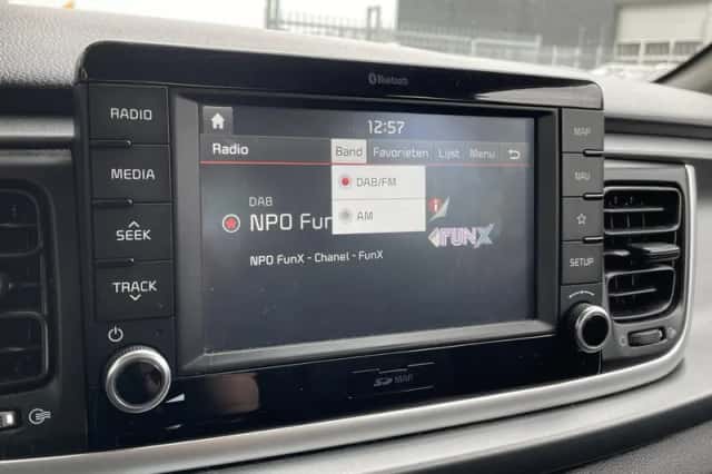Kia Rio (2020) thumbnail 21