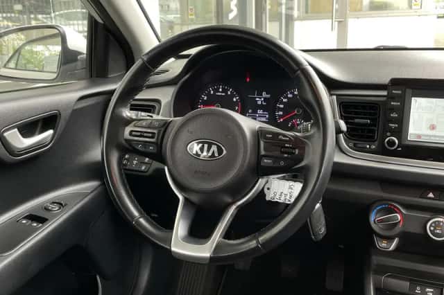 Kia Rio (2020) thumbnail 6