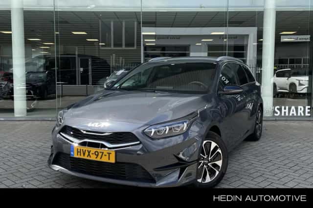 Kia Ceed Sportswagon (2025) thumbnail 1