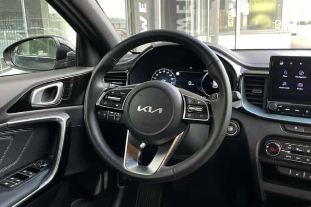 Kia Ceed Sportswagon (2025) thumbnail 12