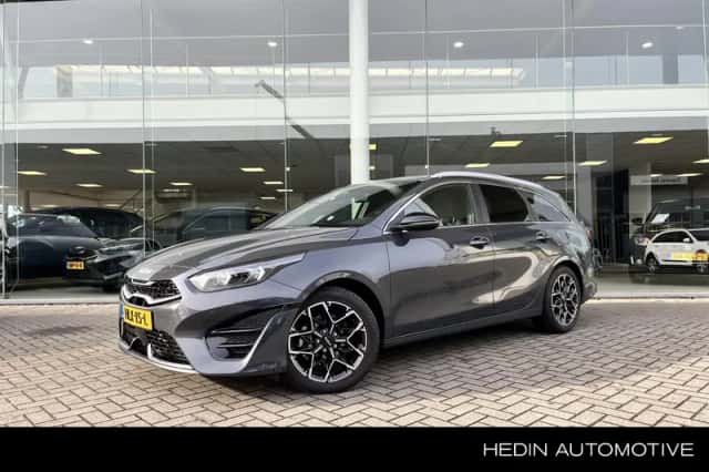 Kia Ceed Sportswagon (2025) thumbnail 1